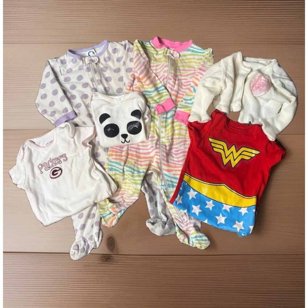 Lot Baby Girl 6-9 Months Gerber Carters Garanimals Wonder Woman NFL Packers